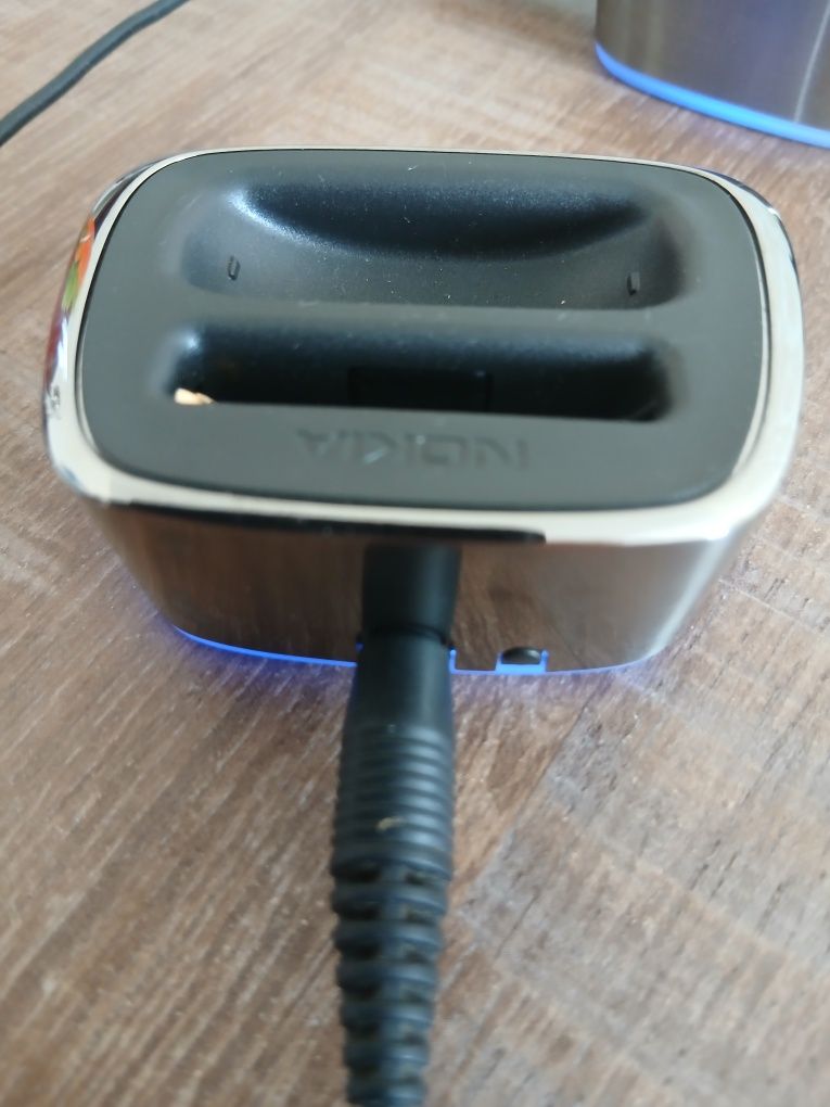 Зарядна док-станция для NOKIA 8800