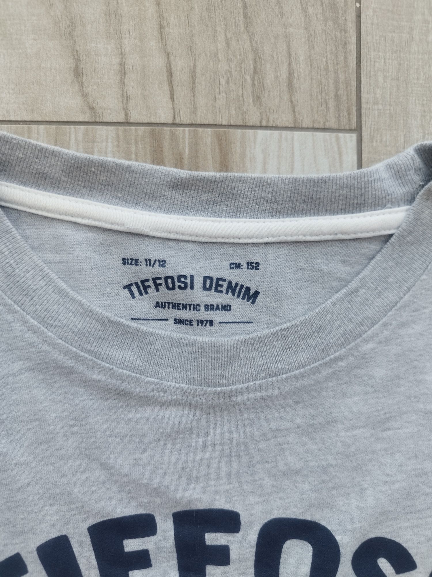 Camisola da Tiffosi tamanho 11/12
