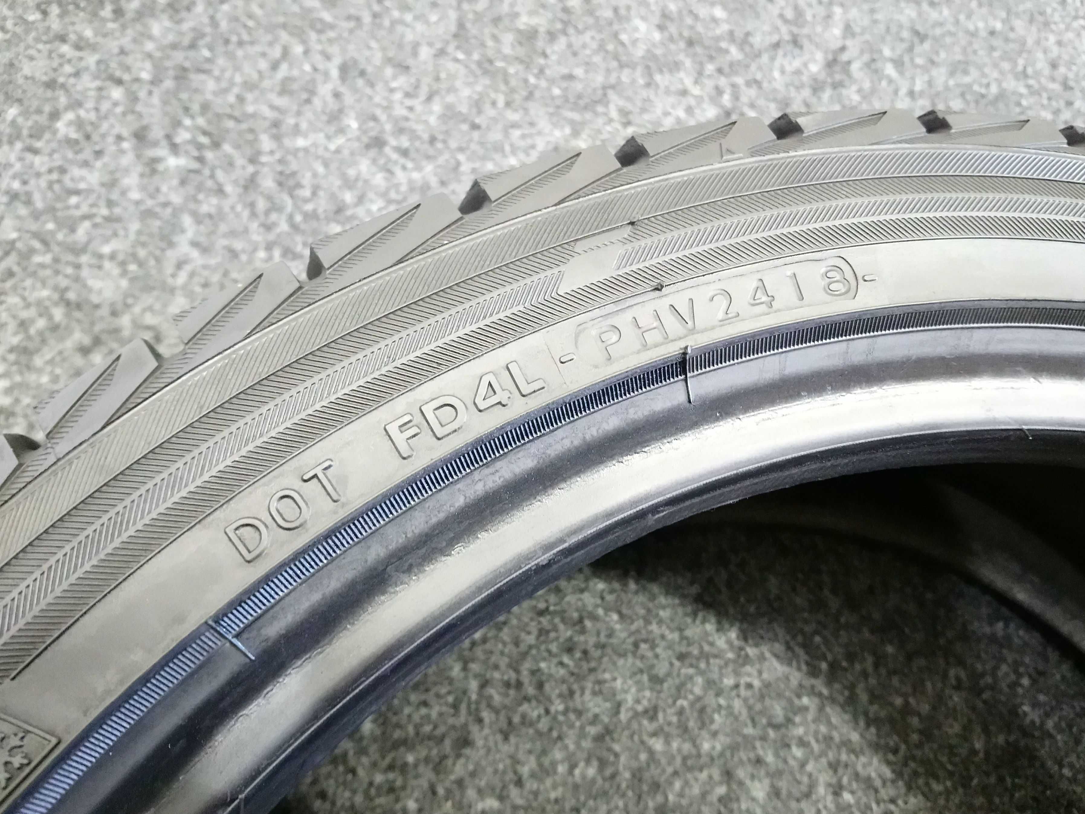 205/45R17 Yokohama ice Guard IG52C 84T // 7,3 mm jak NOWA