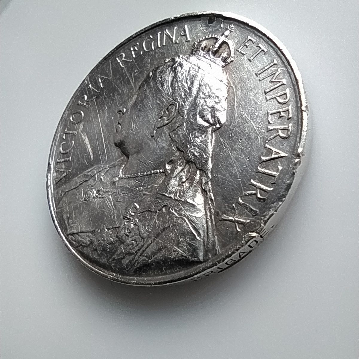 Queen's South Africa War Medal 1900 jak srebrna moneta suweren korona