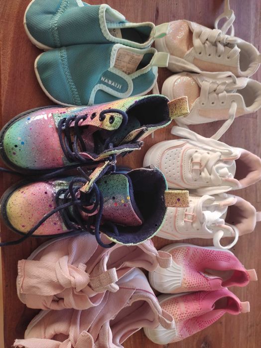 Botas e sapatos para bebe 22/23
