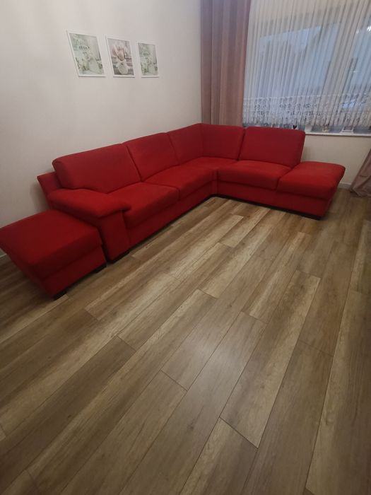 Duży narożnik, do salonu