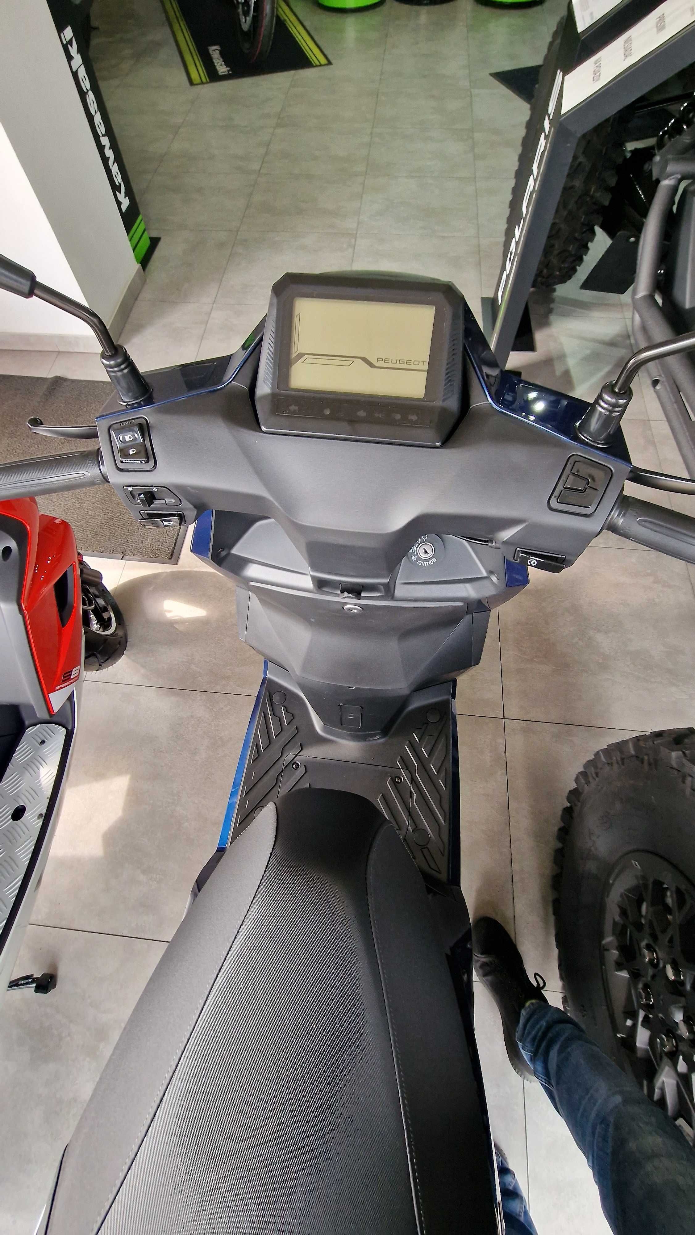 Peugeot New Tweet 50 cc, skuter, MOTO-DOKTOR