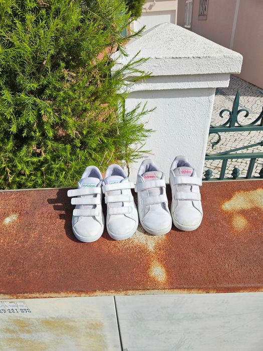 Sapatilhas adidas 27 e 28