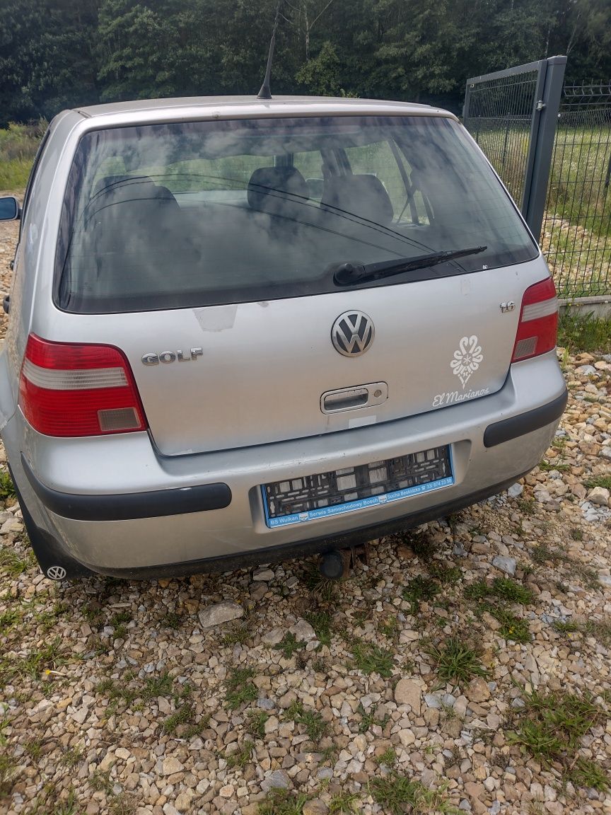 VW Golf IV, 1.6 benzyna+LPG. Klimatyzacja.
