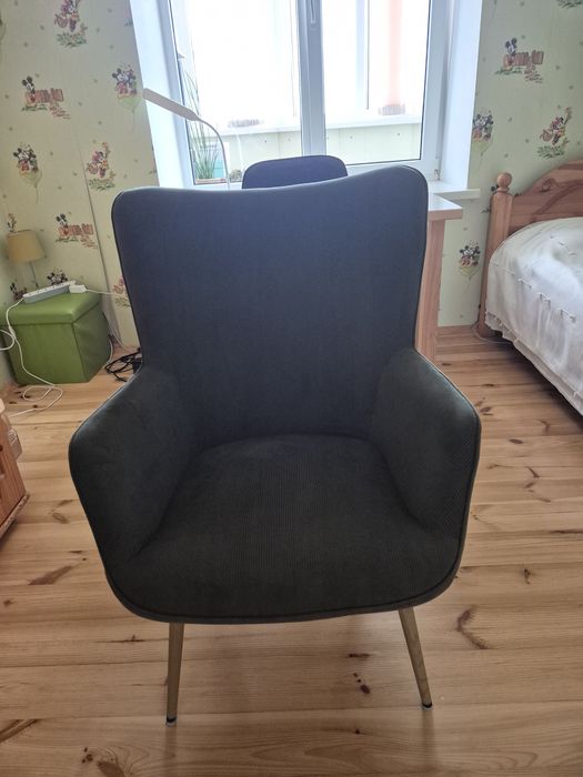 Продам крісло Jysk вельвeт, дуб