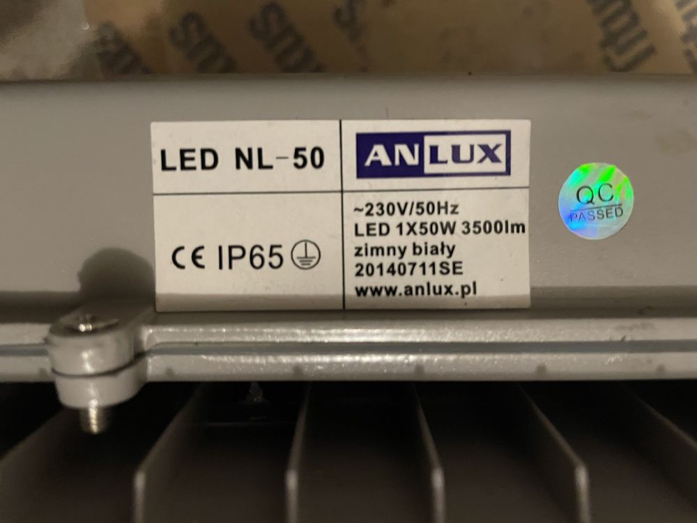 Halogen Led 1x 50 w lp 65 zimny biały