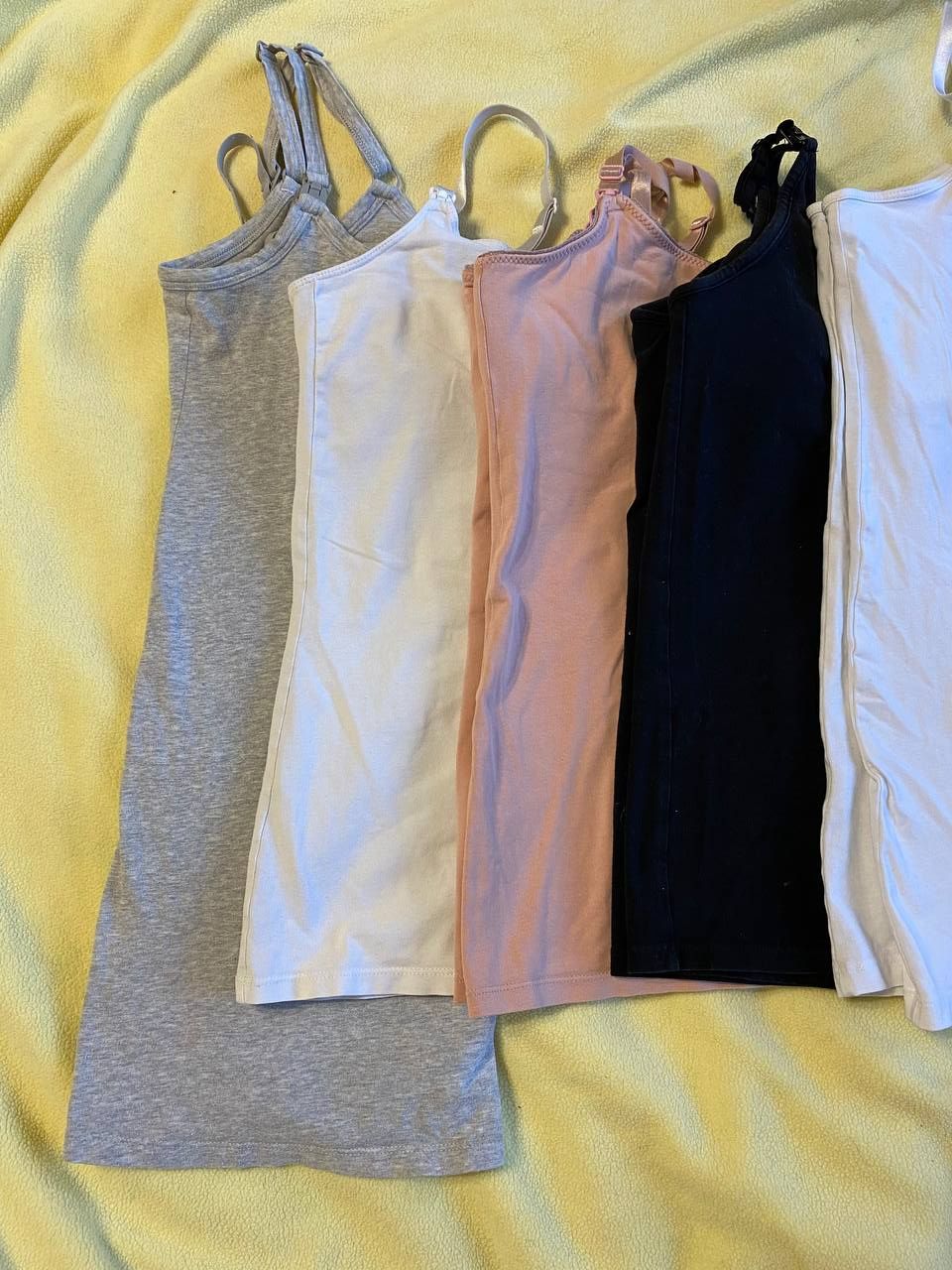 Майки для годування H&M і не тільки