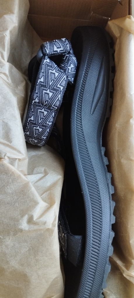 Teva original 43-44,5-45,5
