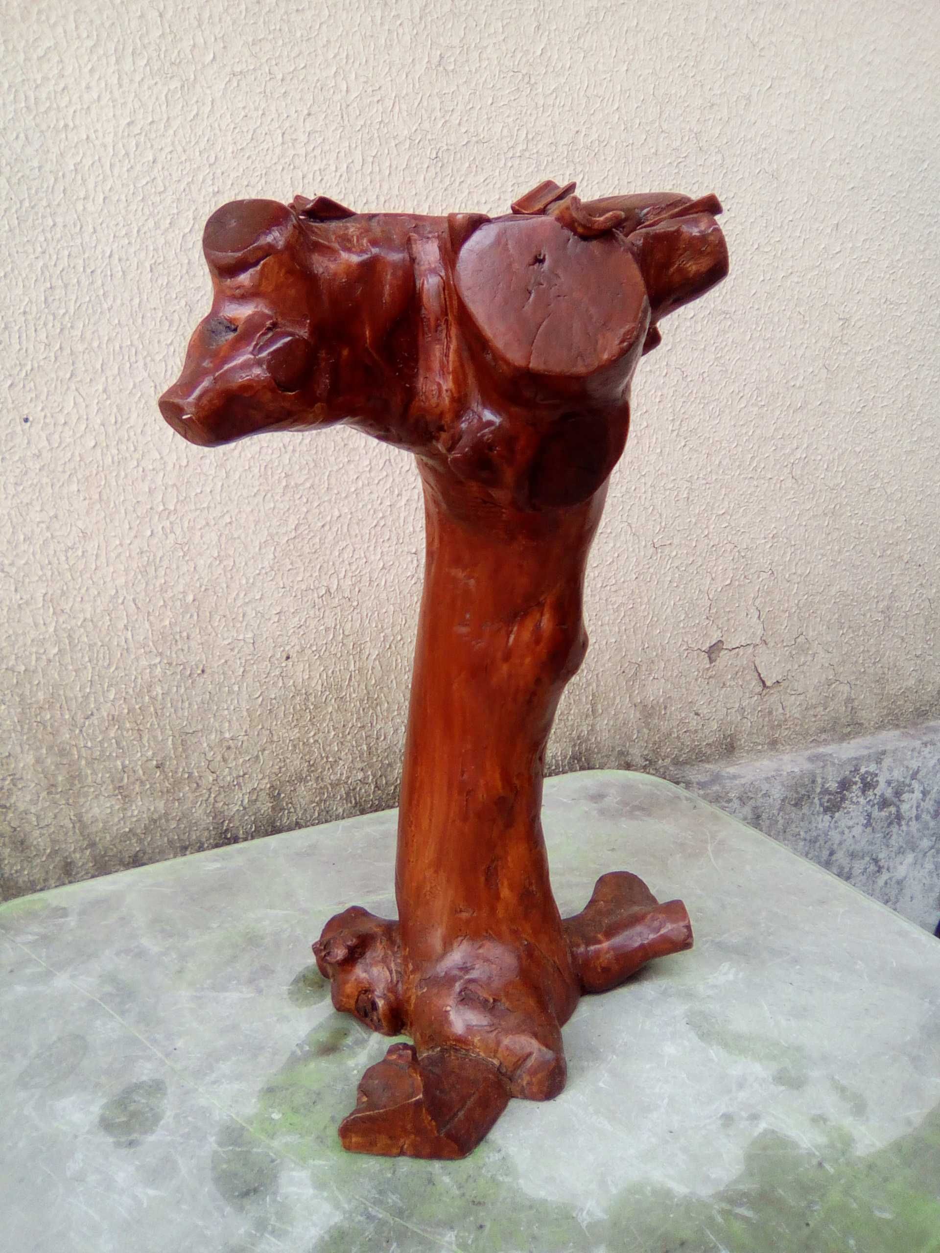 Cinzeiro Madeira Talhada / Chaveiro