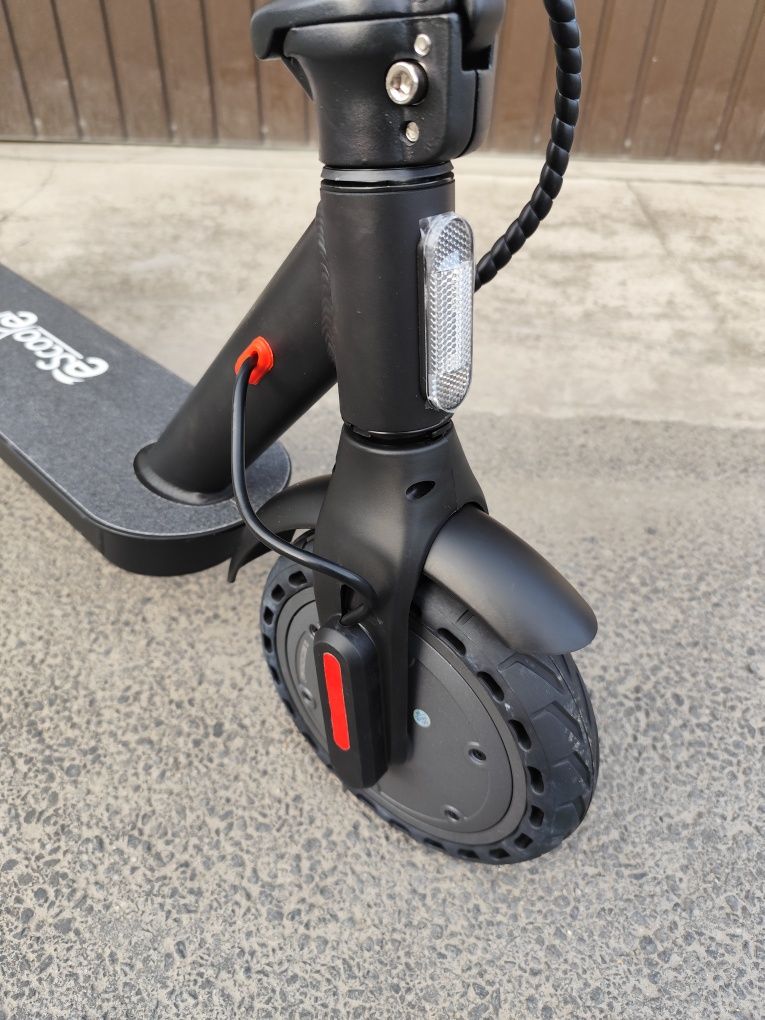 Nowa Hulajnoga Elektryczna Escooter E5