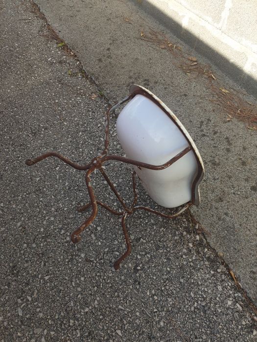 Bidé antigo esmaltado