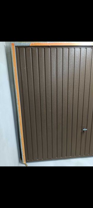 Brama Garażowa Uchylna LEGBUD GARGULA 247cm x 209cm