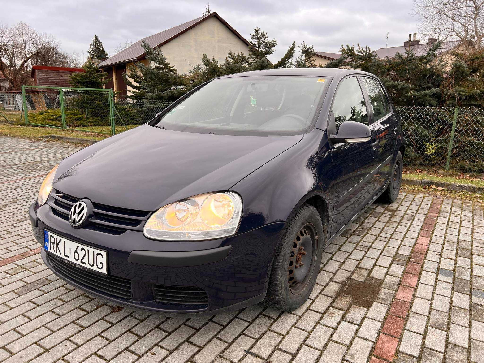 Vv Golf 5  1.9 TDI 1.05km. Granatowy