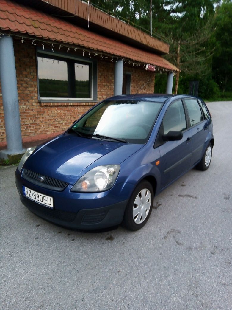 Ford Fiesta Mk6 1.3*180tys/km*Klima*ABS.*