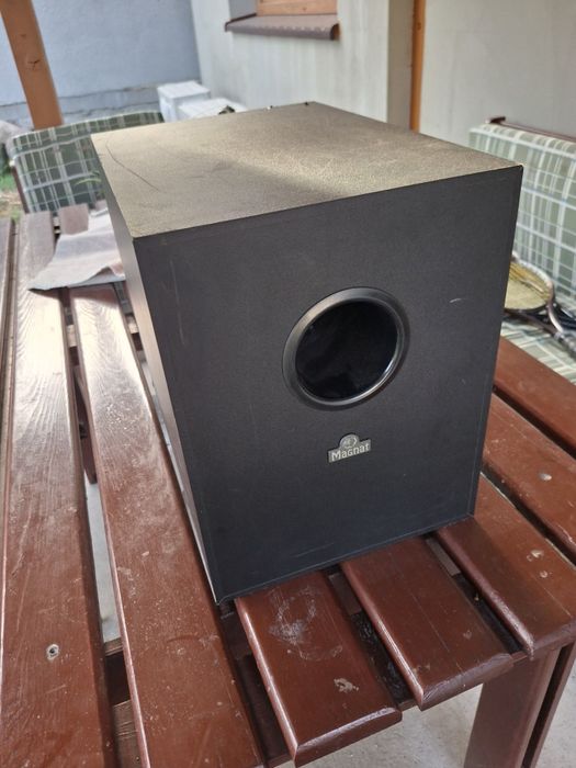 Subwoofer magnat cumbus