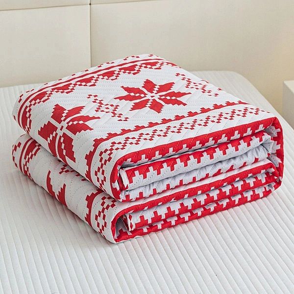 Narzuta na łóżko narożnik ŚWIĄTECZNA 170x210 Pikowana Mikrofibra Leven