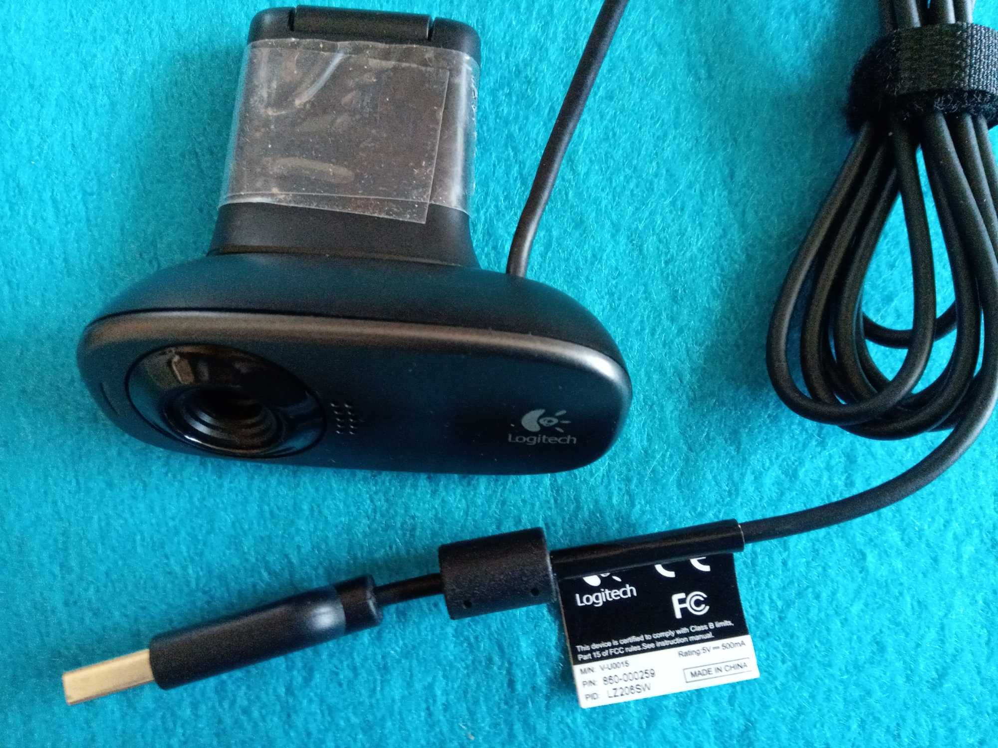 Фирменная USB веб-камера Logitech C310 с креплением и микрофоном