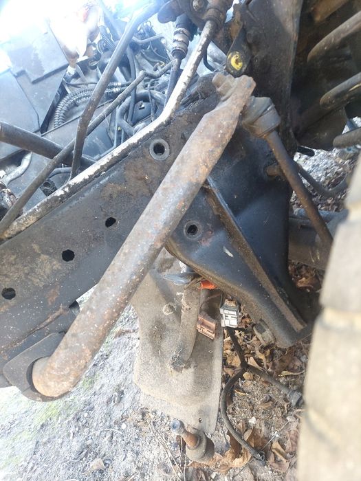 Rama zdrowa discovery 2 ll td5 europa  plus buda nadwozie