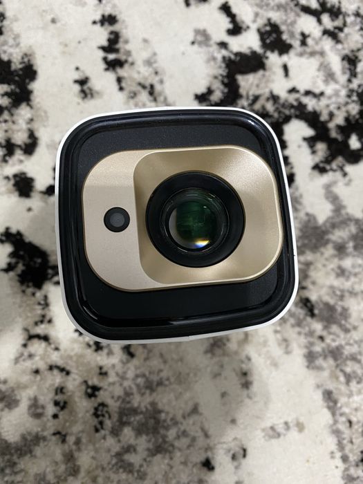 Продам проектор новый