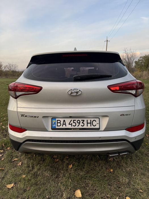 HYUNDAI TUCSON 2016, 2.0 дизель