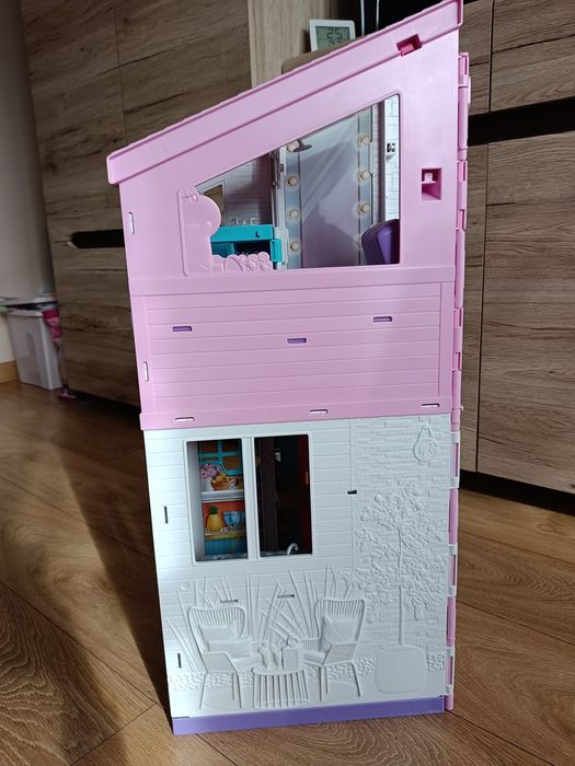 Domek dla lalek Malibu - Barbie