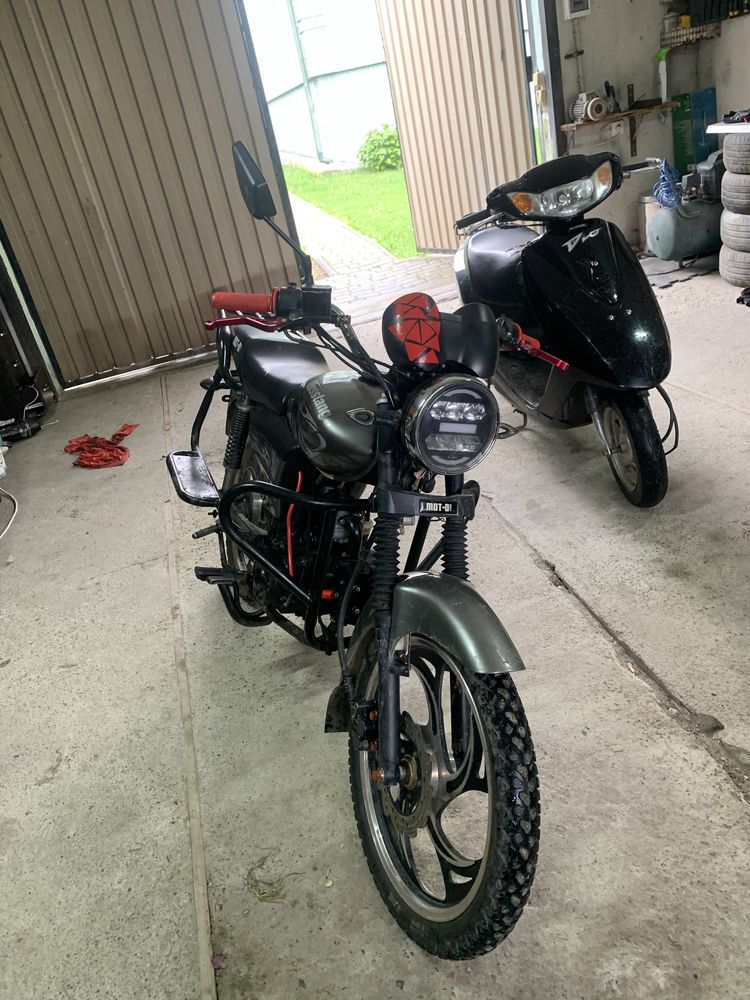 продам мустанг фіт 125