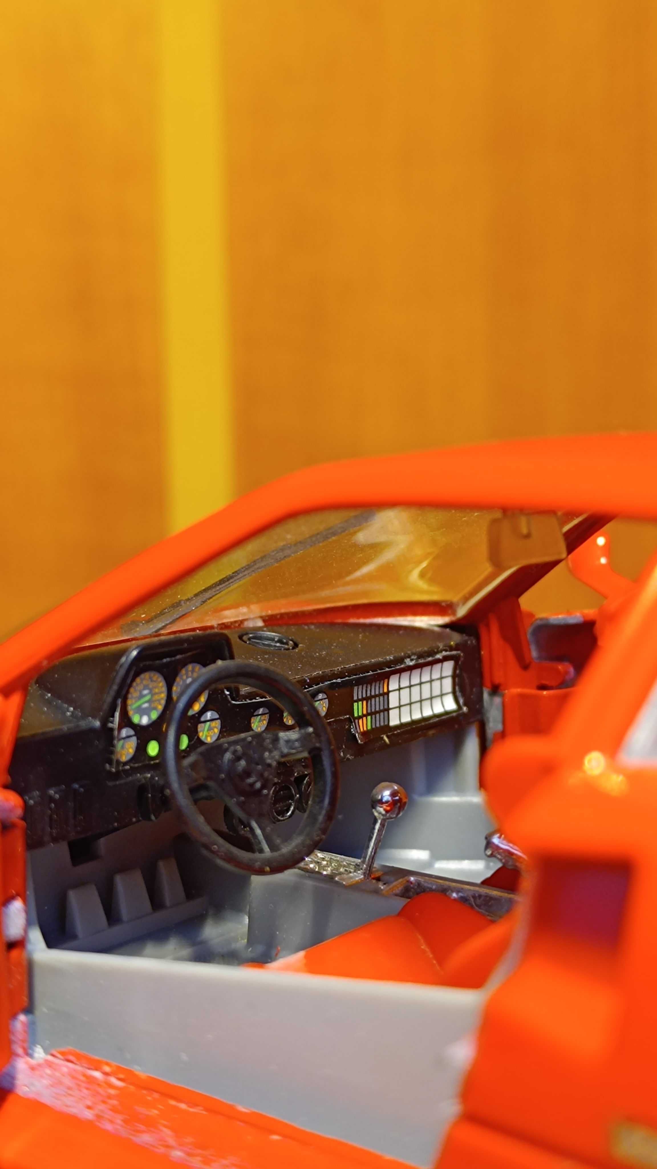 Ferrari F40 1/24