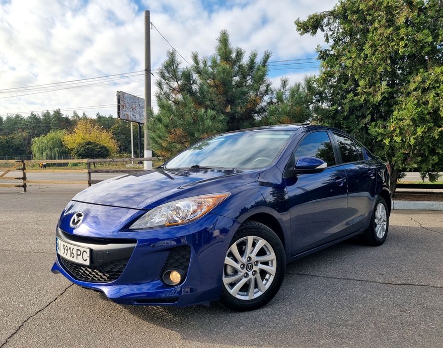 Продам Mazda 3 2013