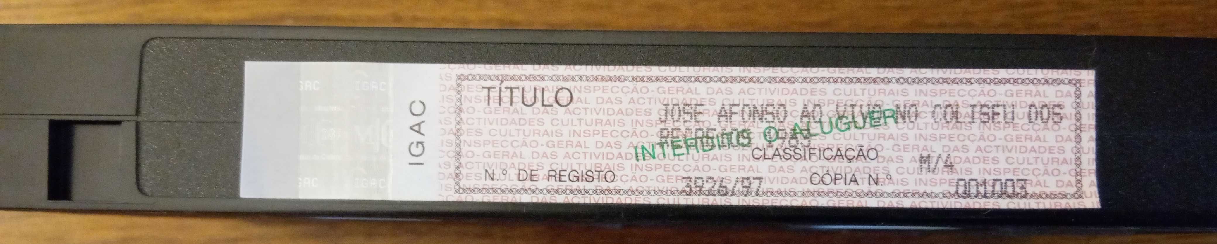 José Afonso	- - - - -		Zeca Afonso ao Vivo no Coliseu	- - - - -	VHS