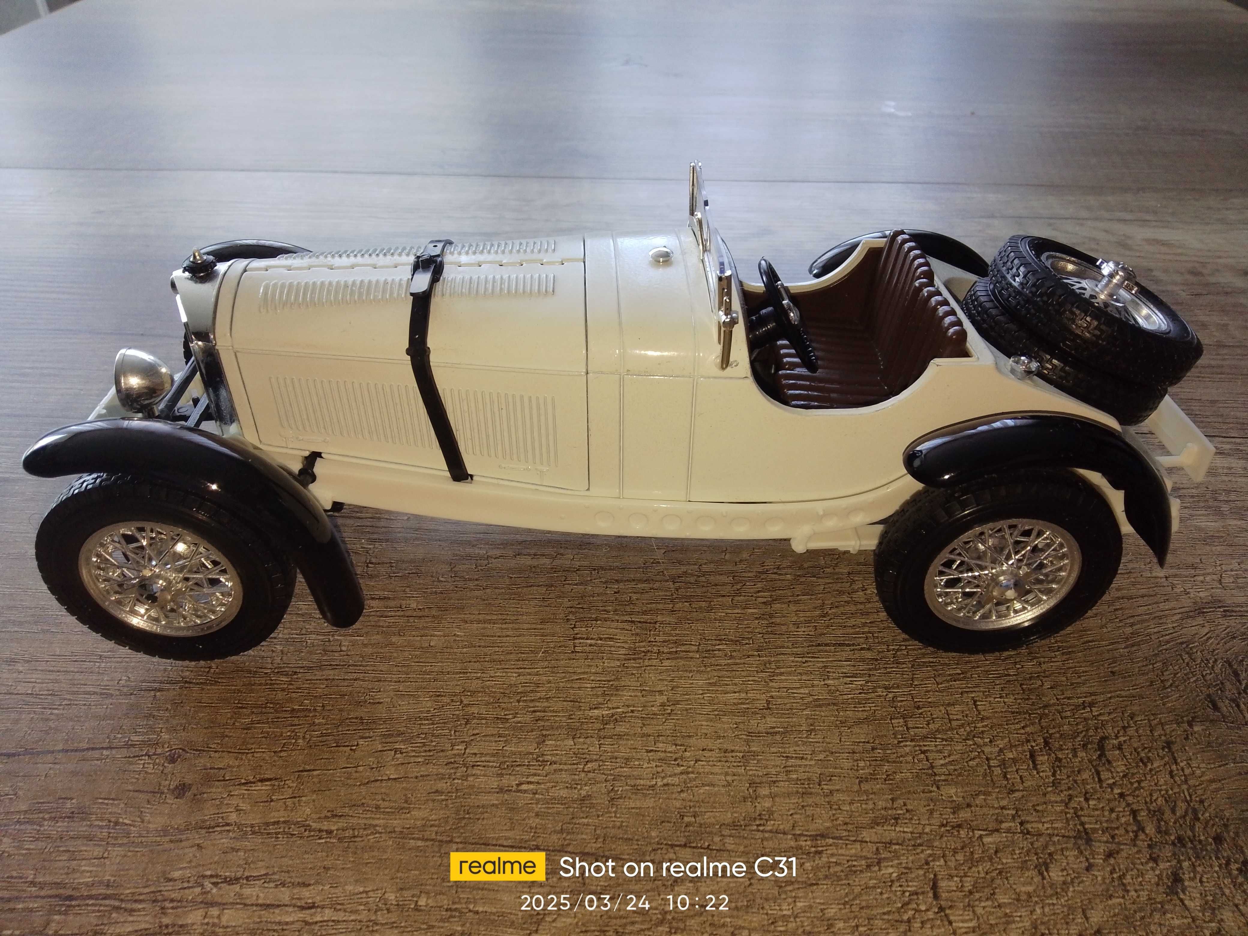 Burago 1:18-Mercedes Benz SSK z 1929r.