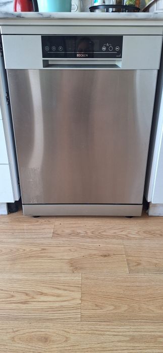 Máquina de Lavar Loiça BECKEN BDW1965N IX