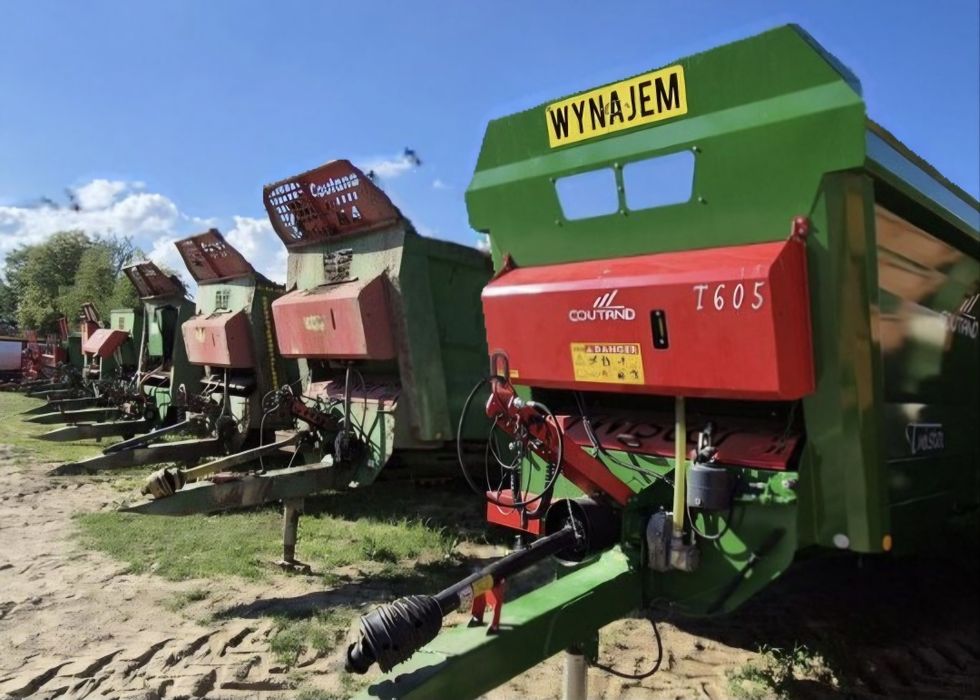 Wynajem Sprzętu Rozrzutnika Obornika,  8-22 ton. Oraz wapna, Transport