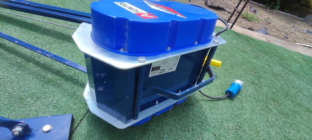 Grua PLUMA Elev304 Giratoria 300kg