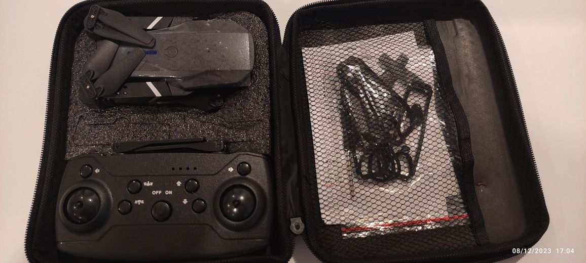 Drone E88/E99 Pro Com Câmera Dupla + saco transporte