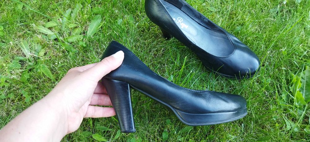 Victorio Regne 37 / 38 całe ze skóry damskie czółenka na słupku 8 cm