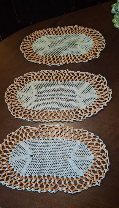 3 naperons de renda