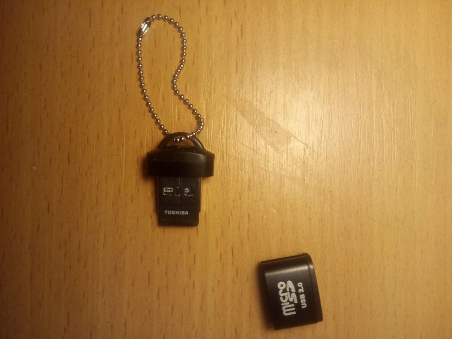 Картридер для читання мікро-SD карт пам'яті