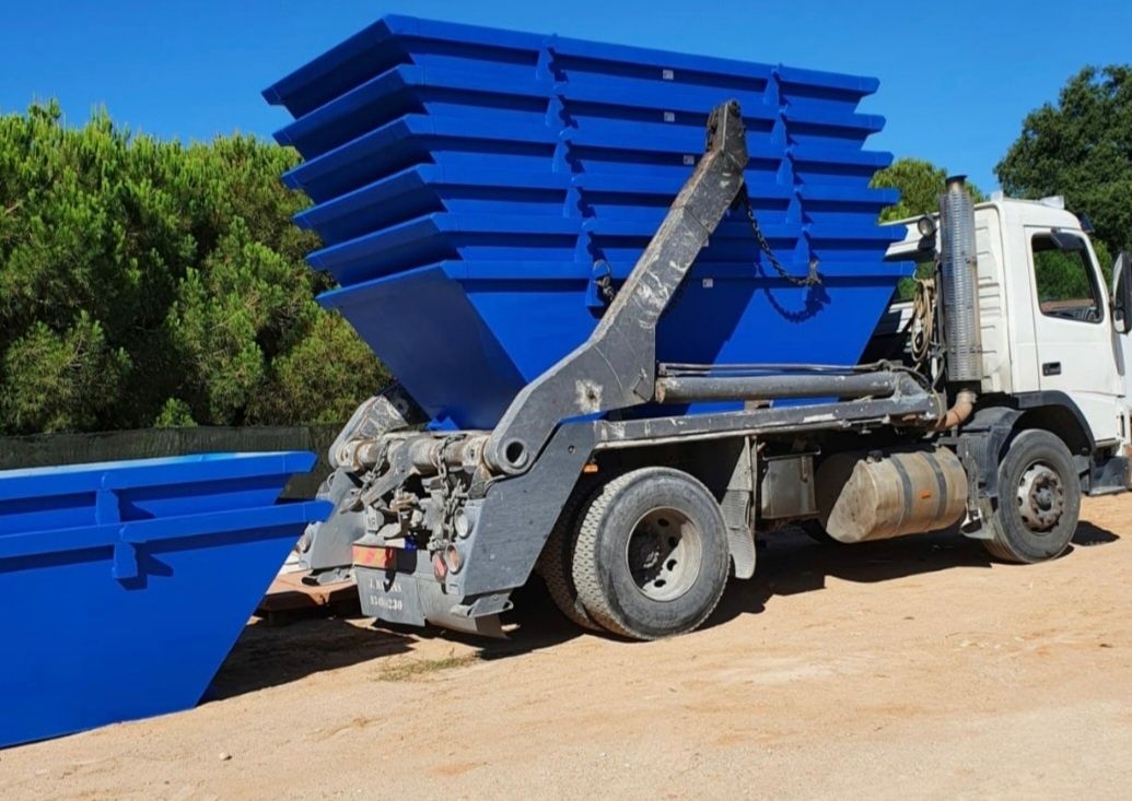 Recolha em CARRINHAS e CONTENTORES de LIXO ENTULHO e RESÍDUOS de OBRAS