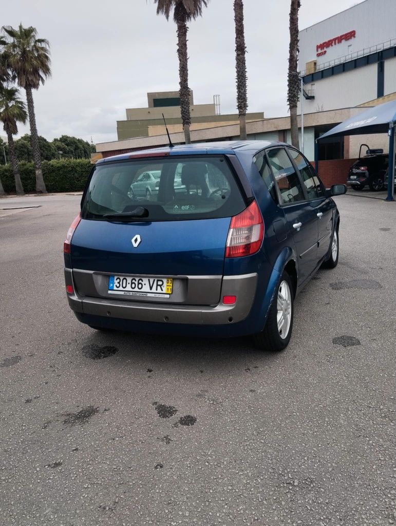 Vendo 1500DCI bom estado