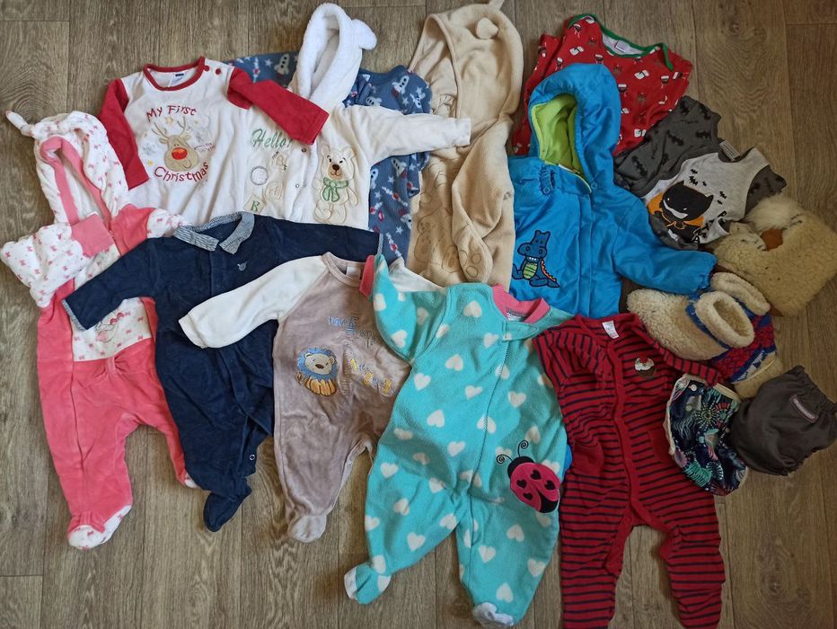 Коробка  Детских вещей комбезы человечки ромперы от 0 м до 1.5 года