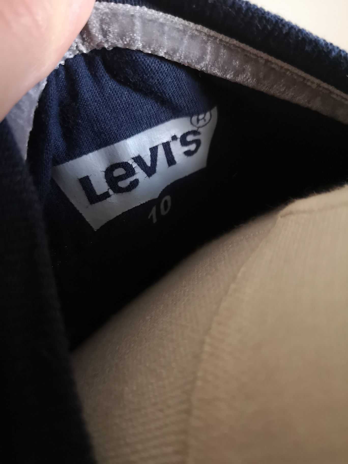 Levis koszulka dziecieca z nadrukiem granatowa h 134 140 zara