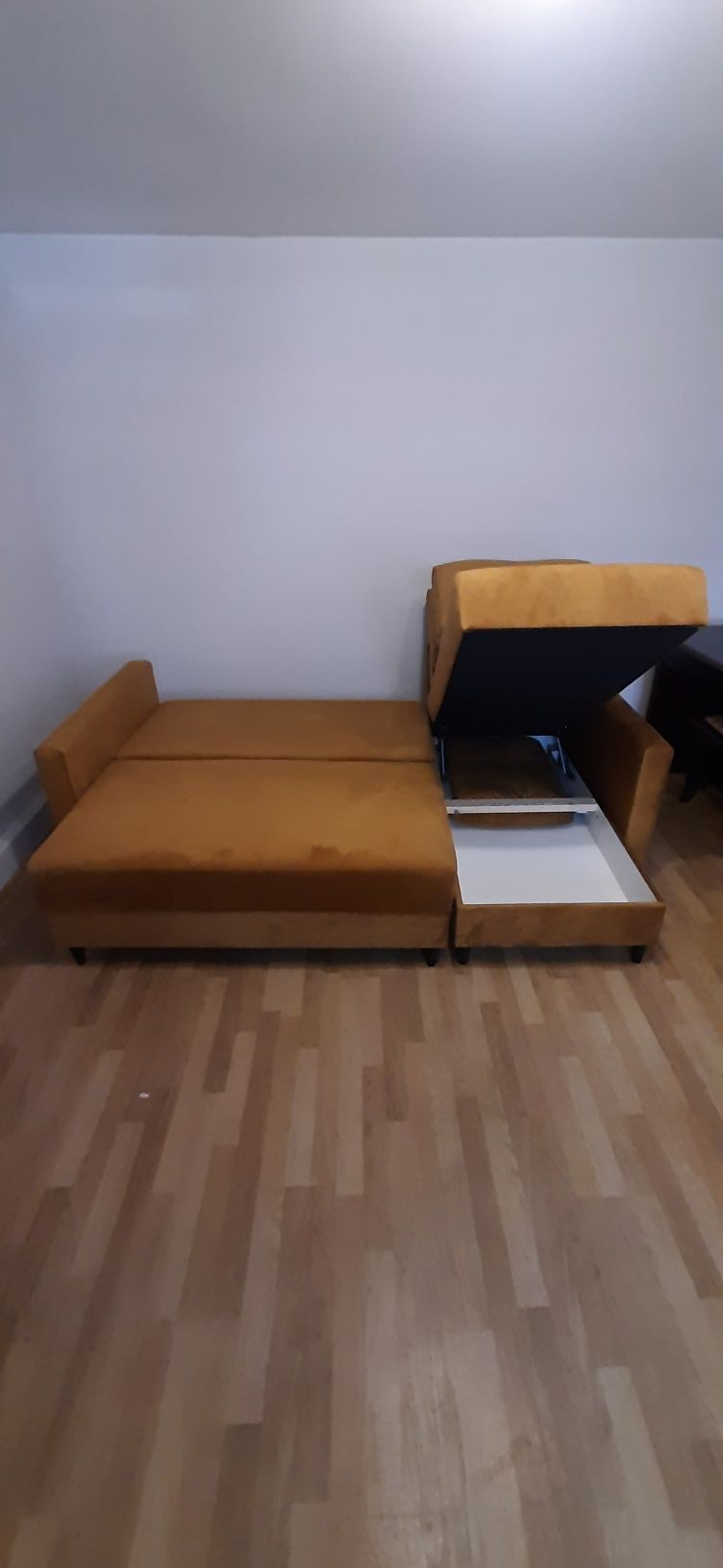 Sprzedam sofa narożnik