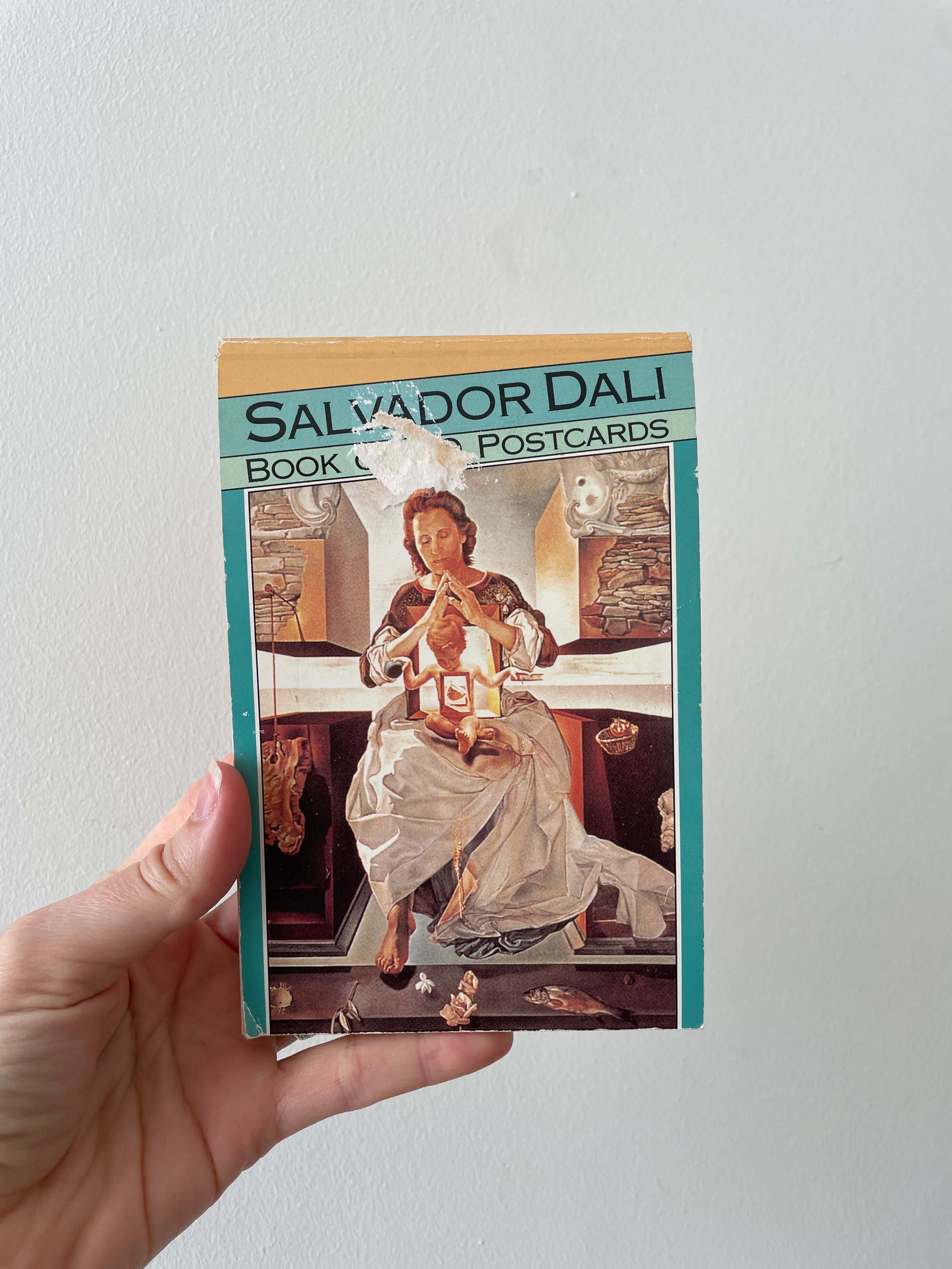 Набір листівок Сальвадор Далі  \ Book of 30 postcard Salvador Dali