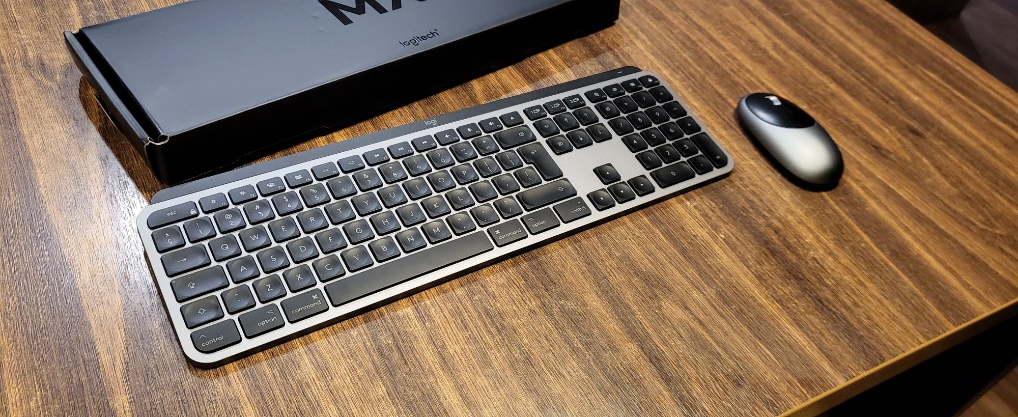 Podświetlana klawiatura Logitech MX Keys bezprzewodowa bluetooth
