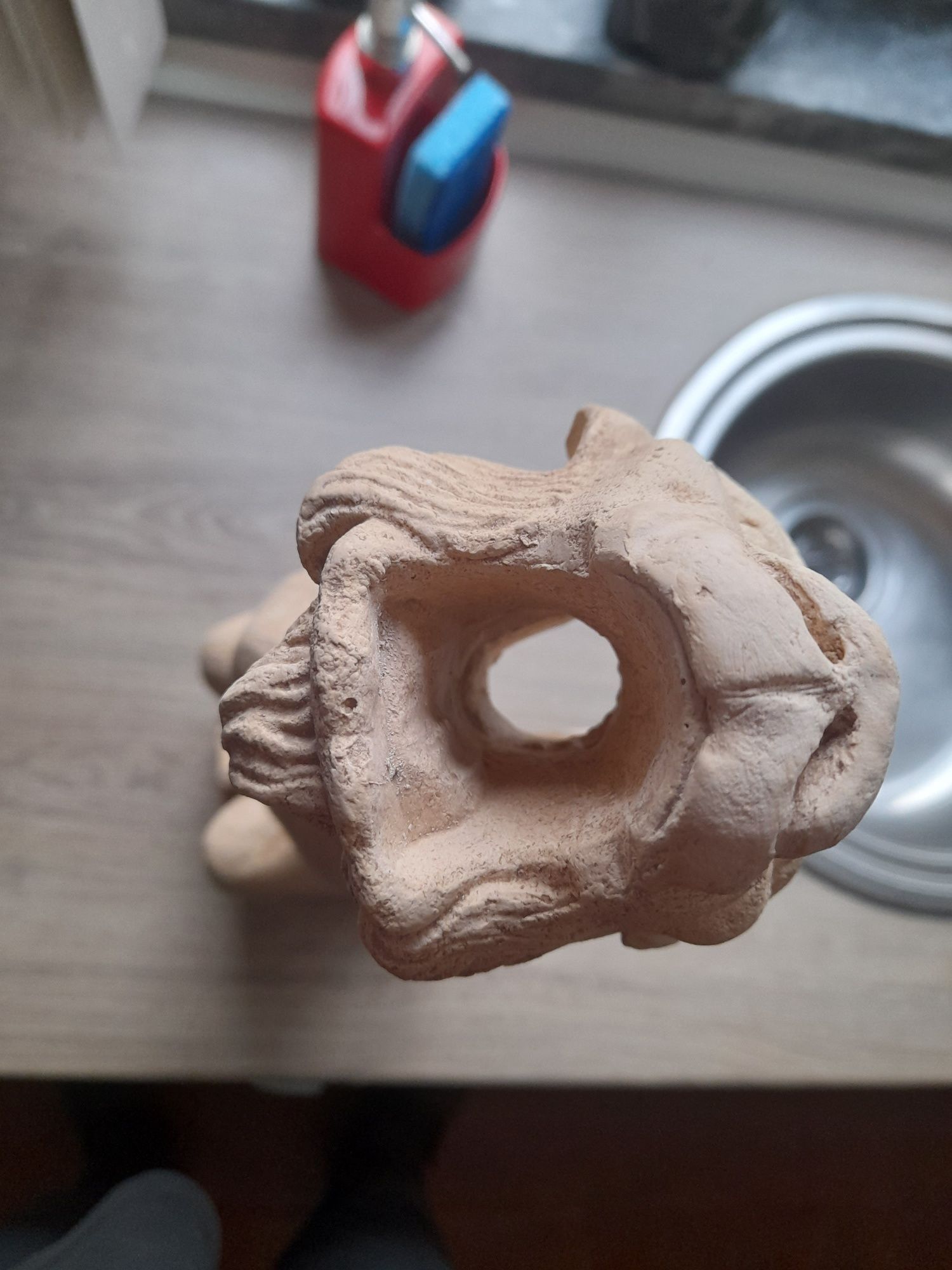 Pedra reconstituida esculpida