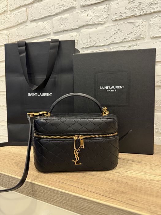 Продам оригінальну сумку saint laurent в ідеальному стані