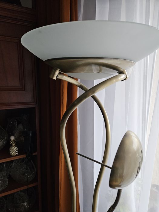 Lampa stojąca metalowa