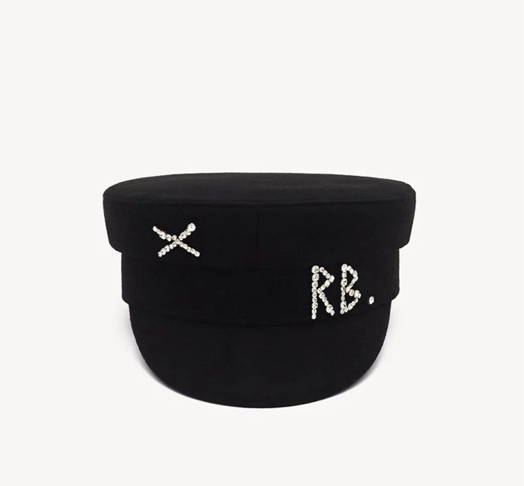 Ruslan Baginskiy Руслан Багінський чорна кепі RB кепка капелюх стрази