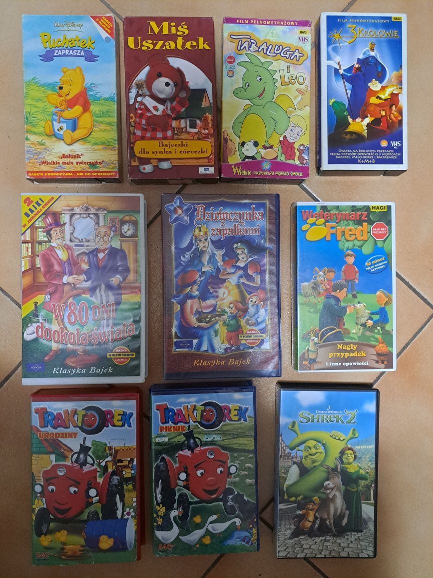 10 kaset VHS video z bajkami dla dzieci Shrek, Traktorek, Miś uszatek